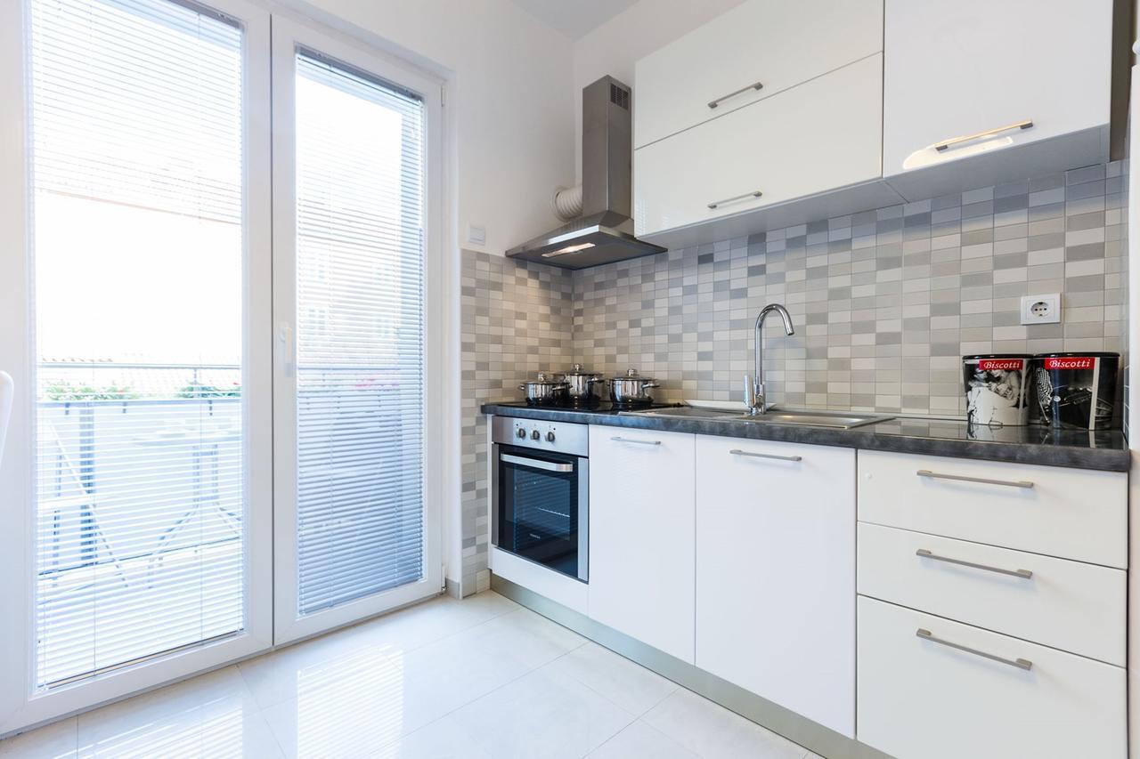 Fifi Apartment W. Parking In Old Town Zadar Ngoại thất bức ảnh