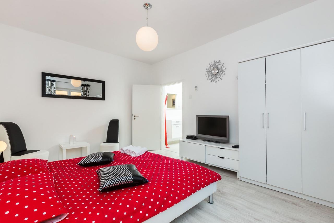 Fifi Apartment W. Parking In Old Town Zadar Ngoại thất bức ảnh