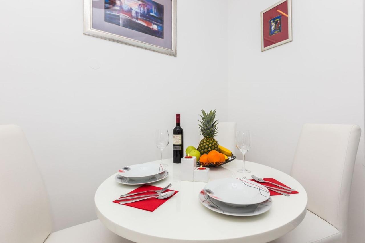 Fifi Apartment W. Parking In Old Town Zadar Ngoại thất bức ảnh